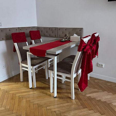 Siesta Apartment On Stefanyka Лвив Екстериор снимка